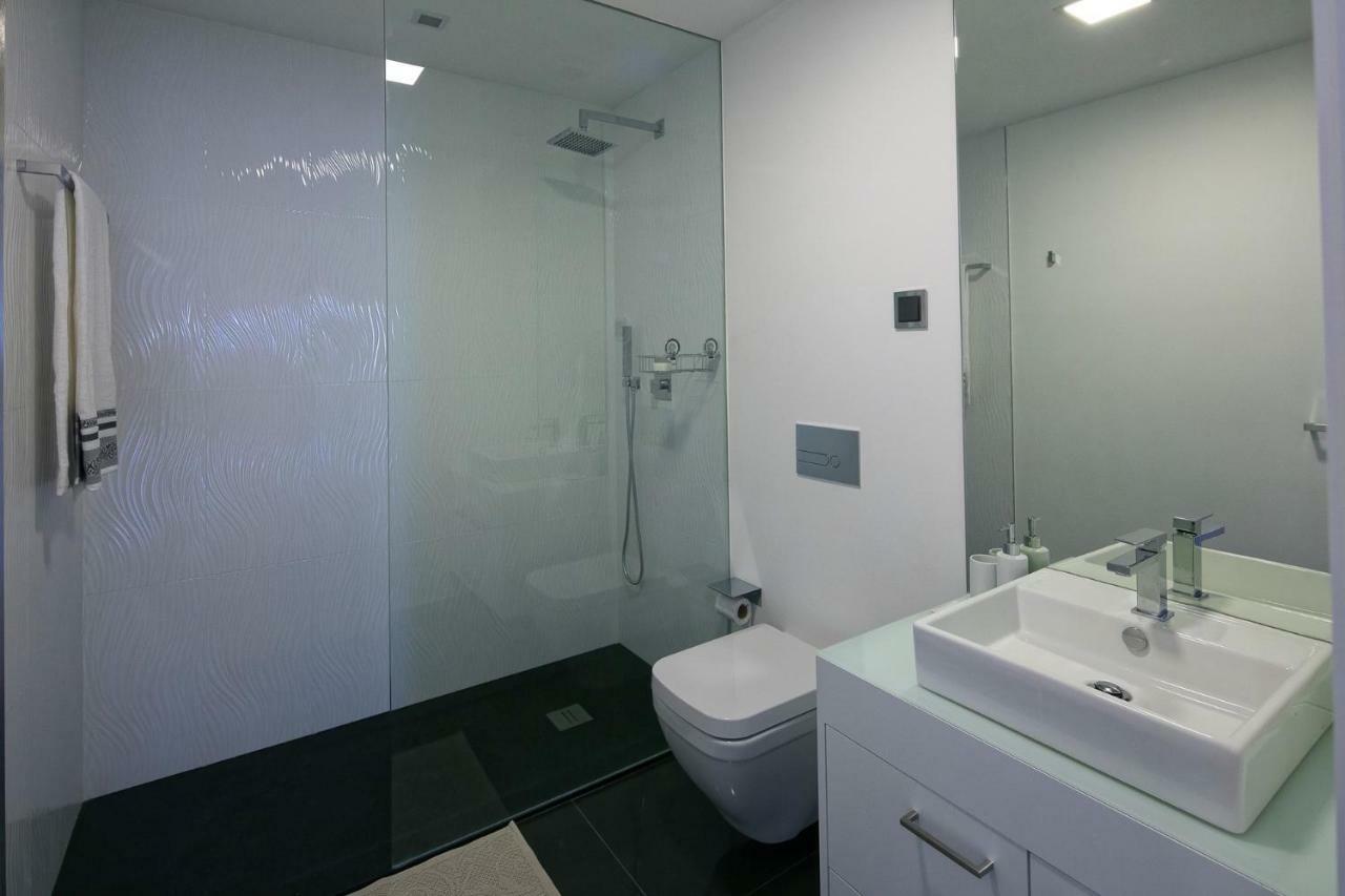 Spacious Luxury Holiday Apartment With A Great View, Funchal, Free Wifi And Parking Eksteriør bilde